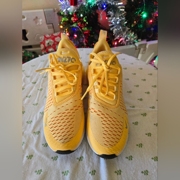 Nike Air Max 270 Topaz Gold Womens Shoes Size 8.5 - Picture 3 of 6